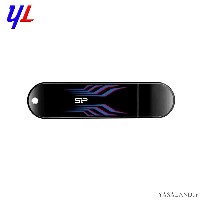 فلش سیلیکون پاور مدل Blaze B10 با ظرفیت 32 گیگابایت رنگ مشکی