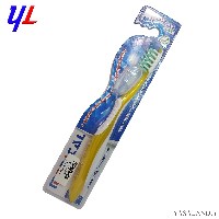 مسواک مدیکال بزرگسال با برس نرم رنگ زرد